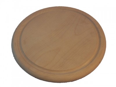 Plate with a groove